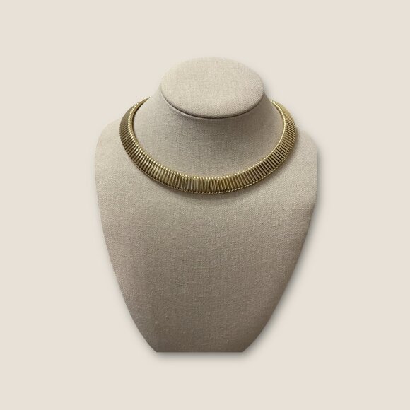 Vintage Gold-Tone Ribbed Choker Necklace - Picture 3 of 3
